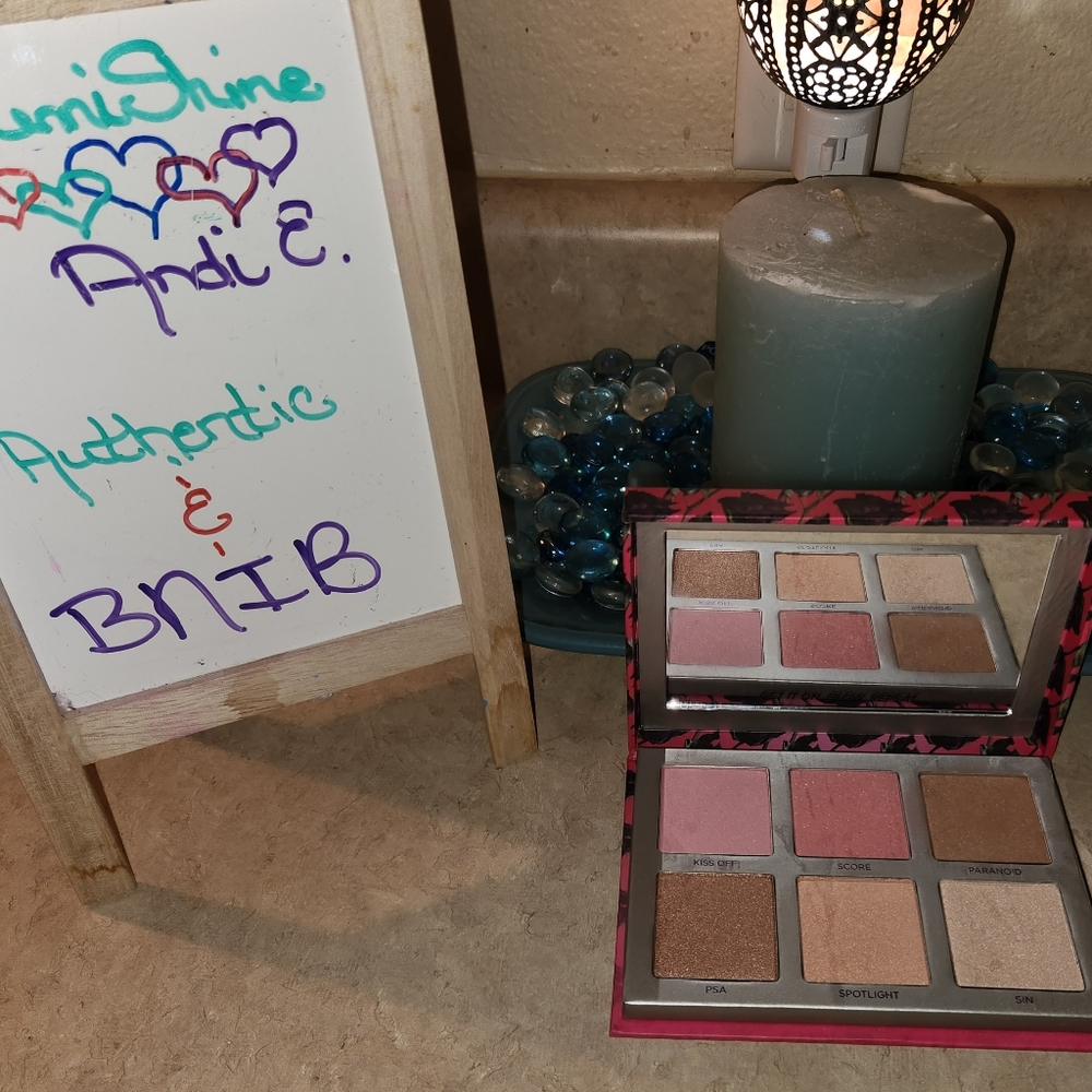 UD Sin Afterglow Palette, BNIB